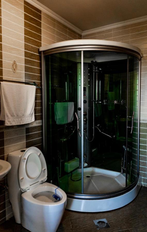 Boutique Hotel Igmas, Prishtina Priştine Dış mekan fotoğraf